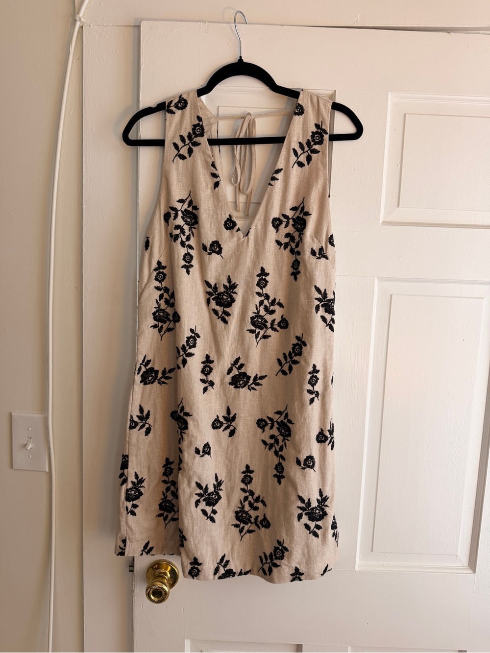 Abercrombie & Fitch Beige Mini Dress with Black Floral Motif
